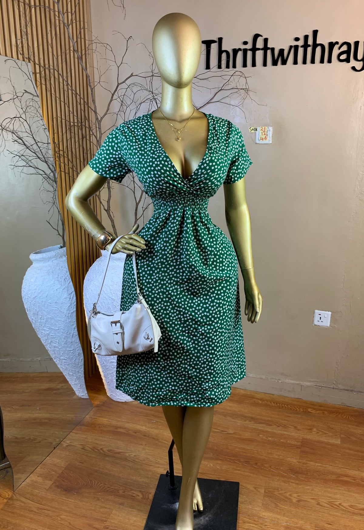 SADE21 SIZE12 Length46 green dress