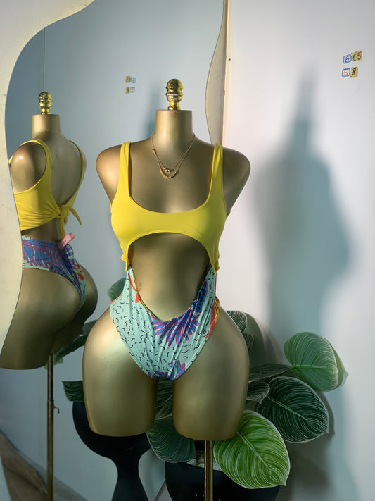 SIZE8 BIKINI85