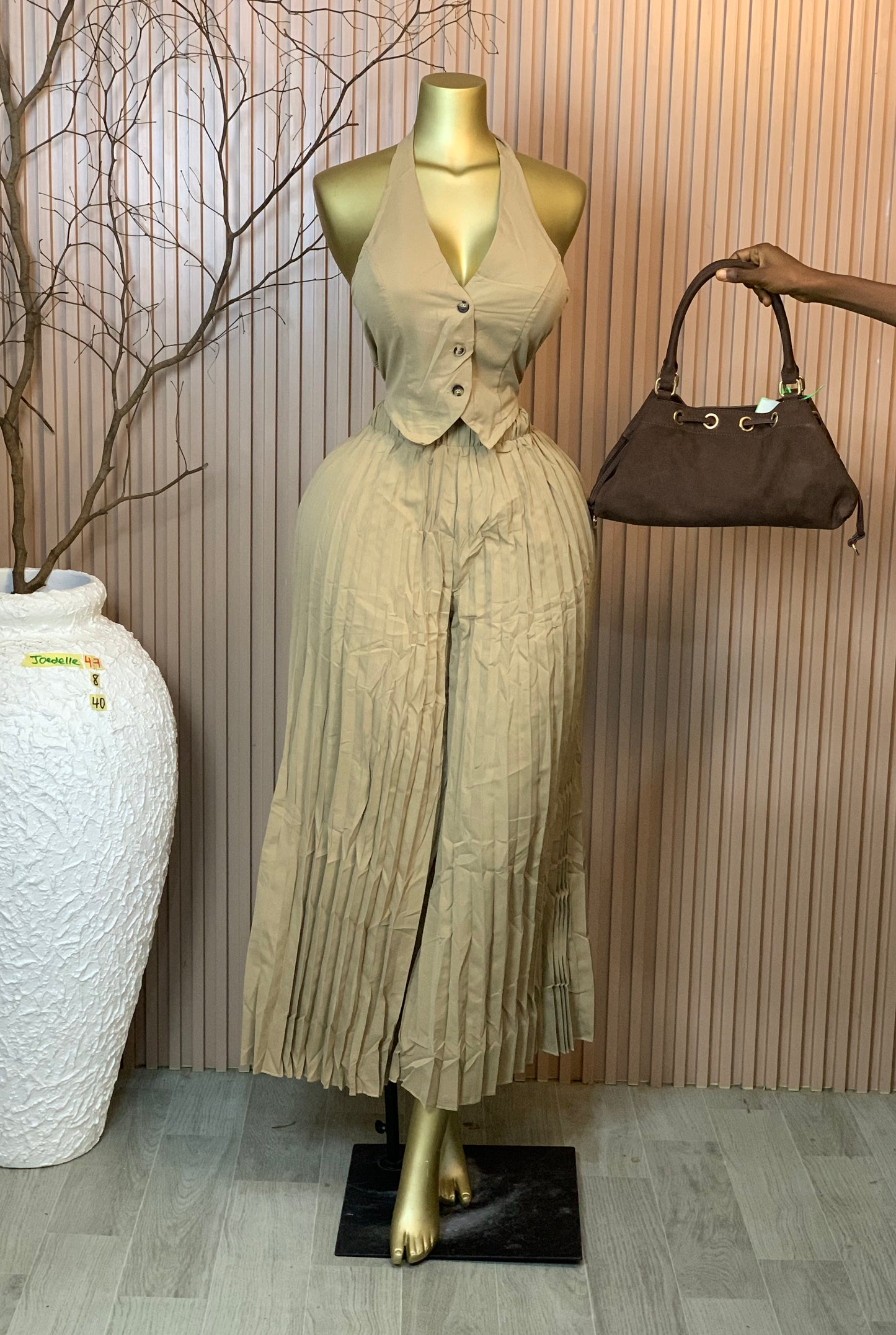Joedelle47 size8 Length40 Brand new two piece set