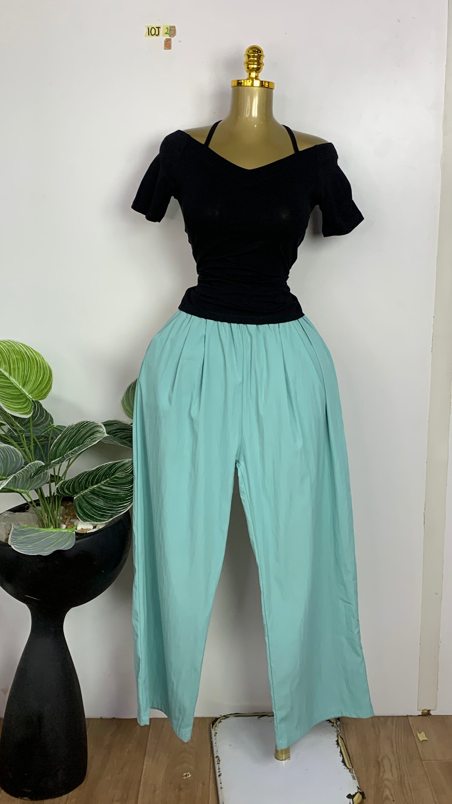 SIZE6 10J25B (Pant Only)