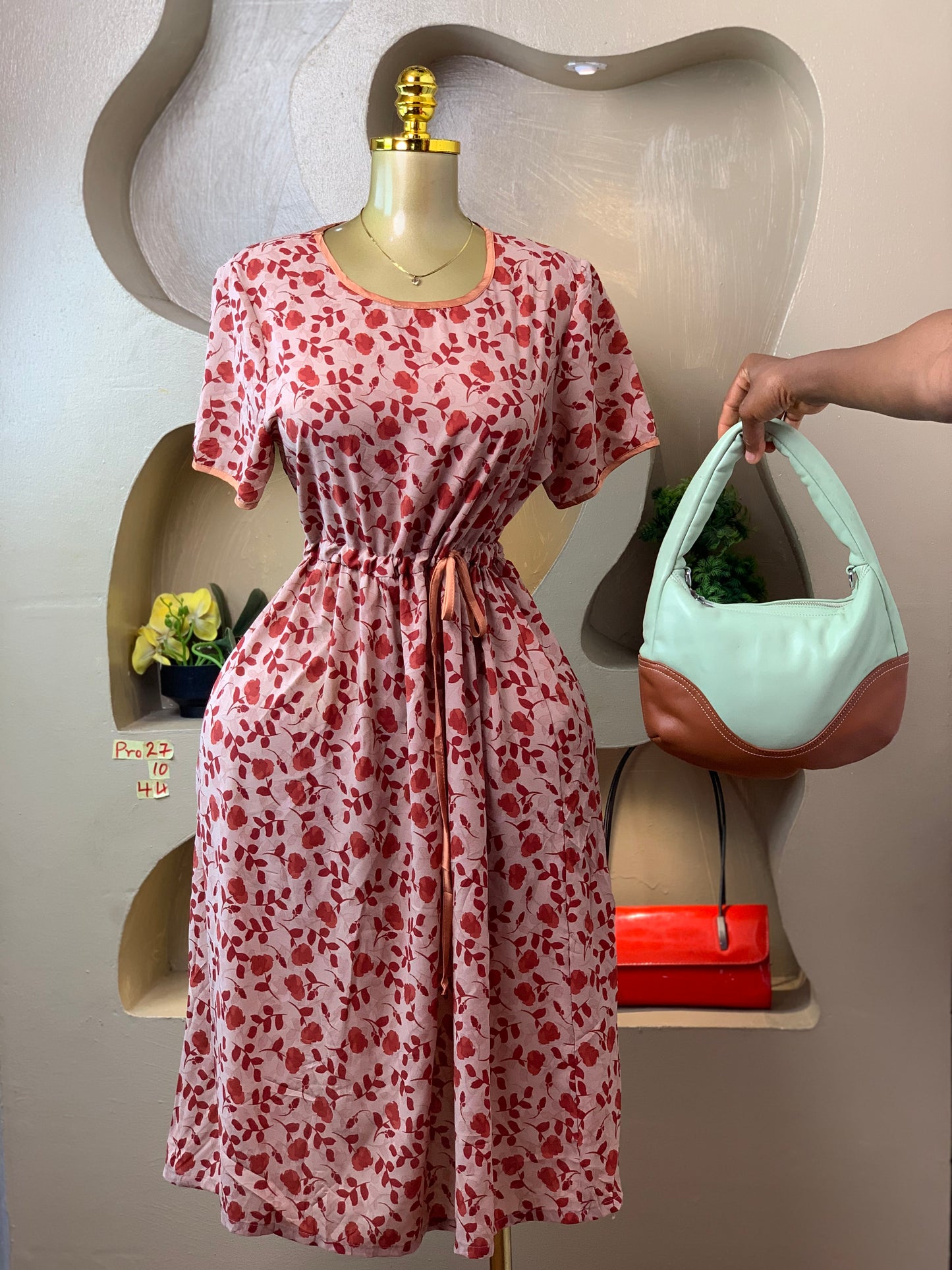 PRO27 SIZE10 DRESS Length44