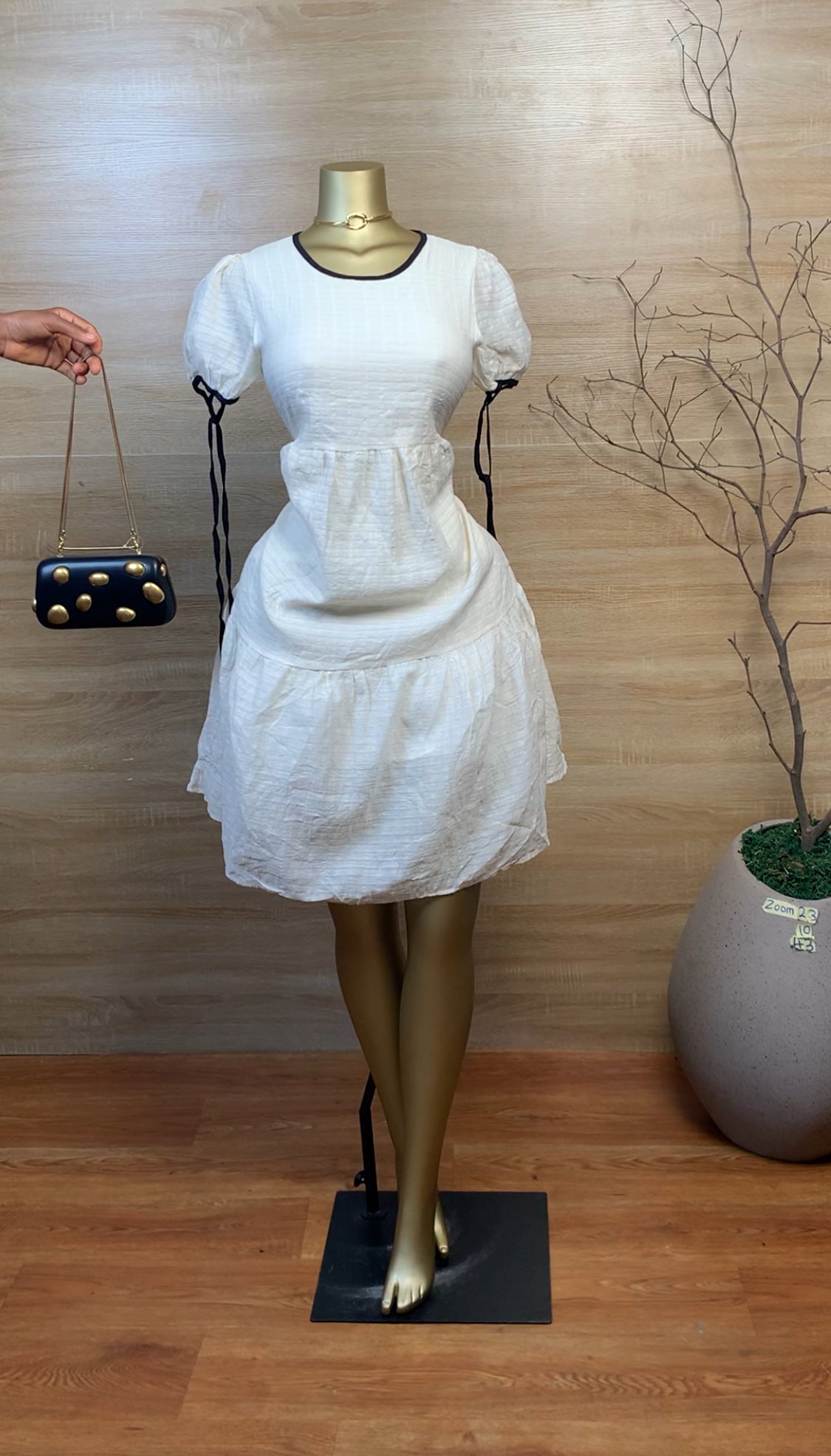 SIZE10 ZOOM23 White Dress Length43