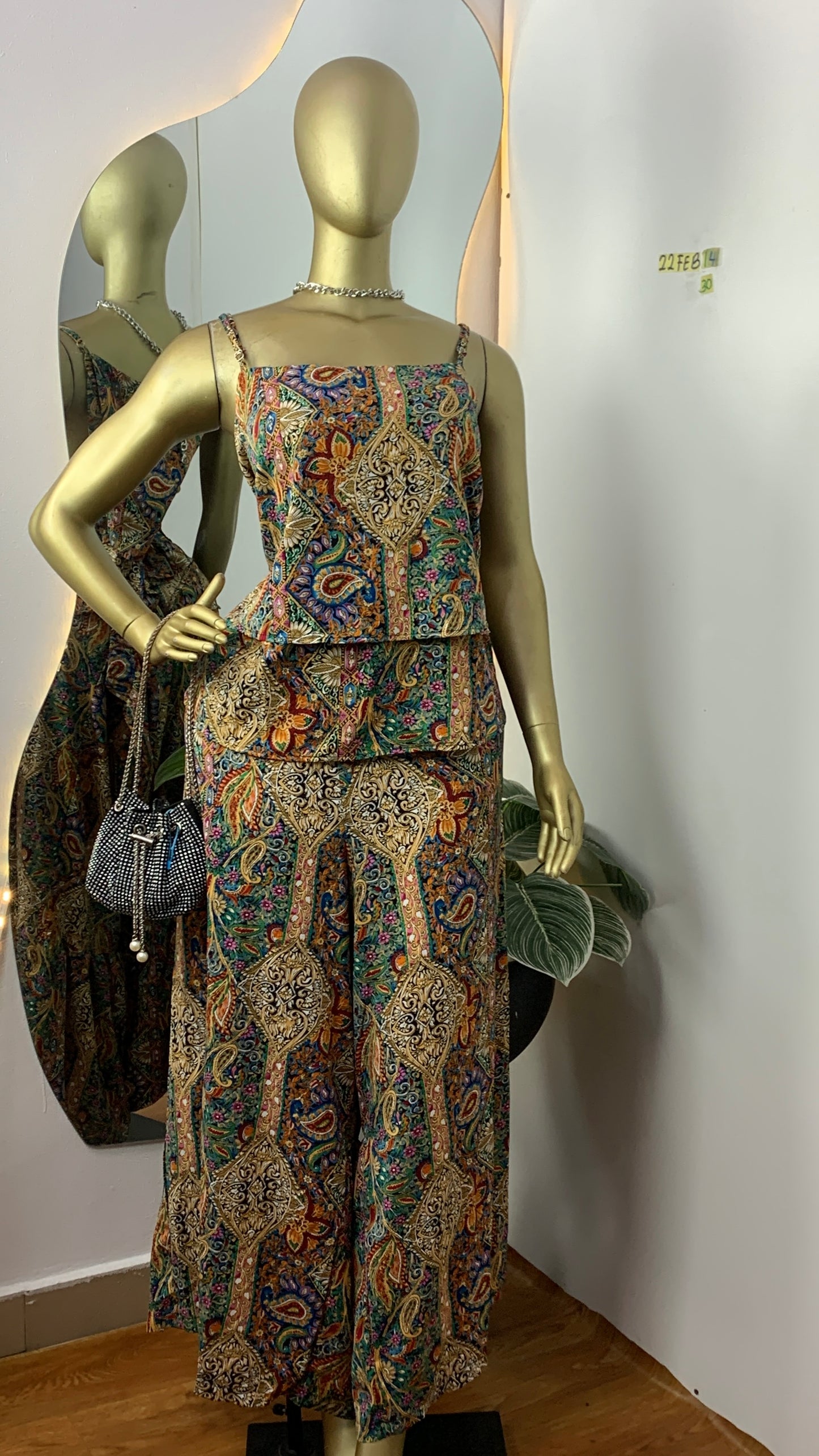 SIZE30 22FEB14 (two piece)