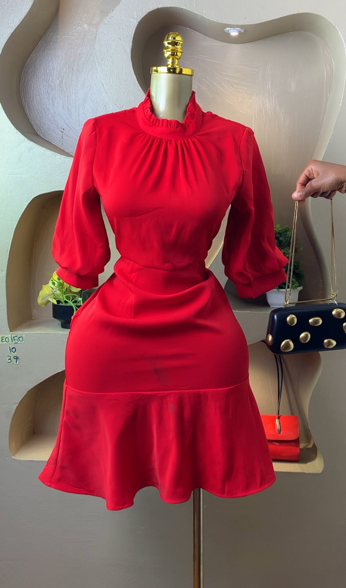 LEO150 RED DRESS SIZE10 Length39