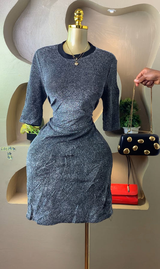 LEO194 BLACK DRESS SIZE14 Length41