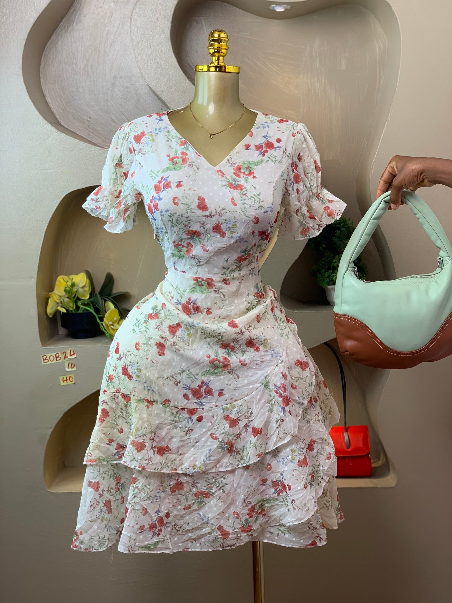 BOB24 SIZE10 Floral DRESS Length40