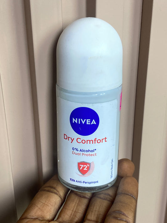 NIVEA DRY COMFORT (roll on ) white