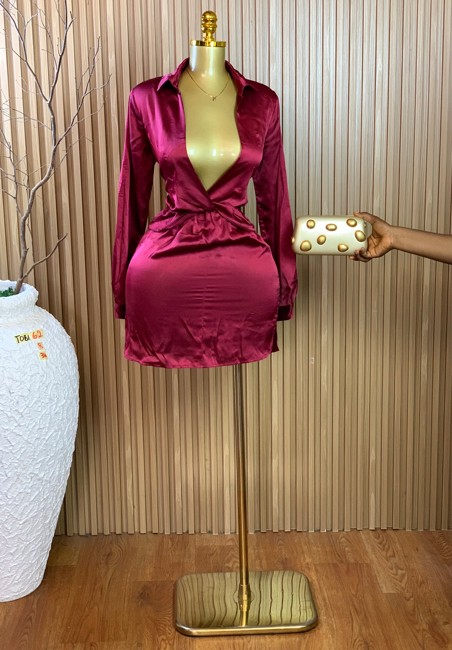 TOBI62 SIZE8 Length34 burgundy dress