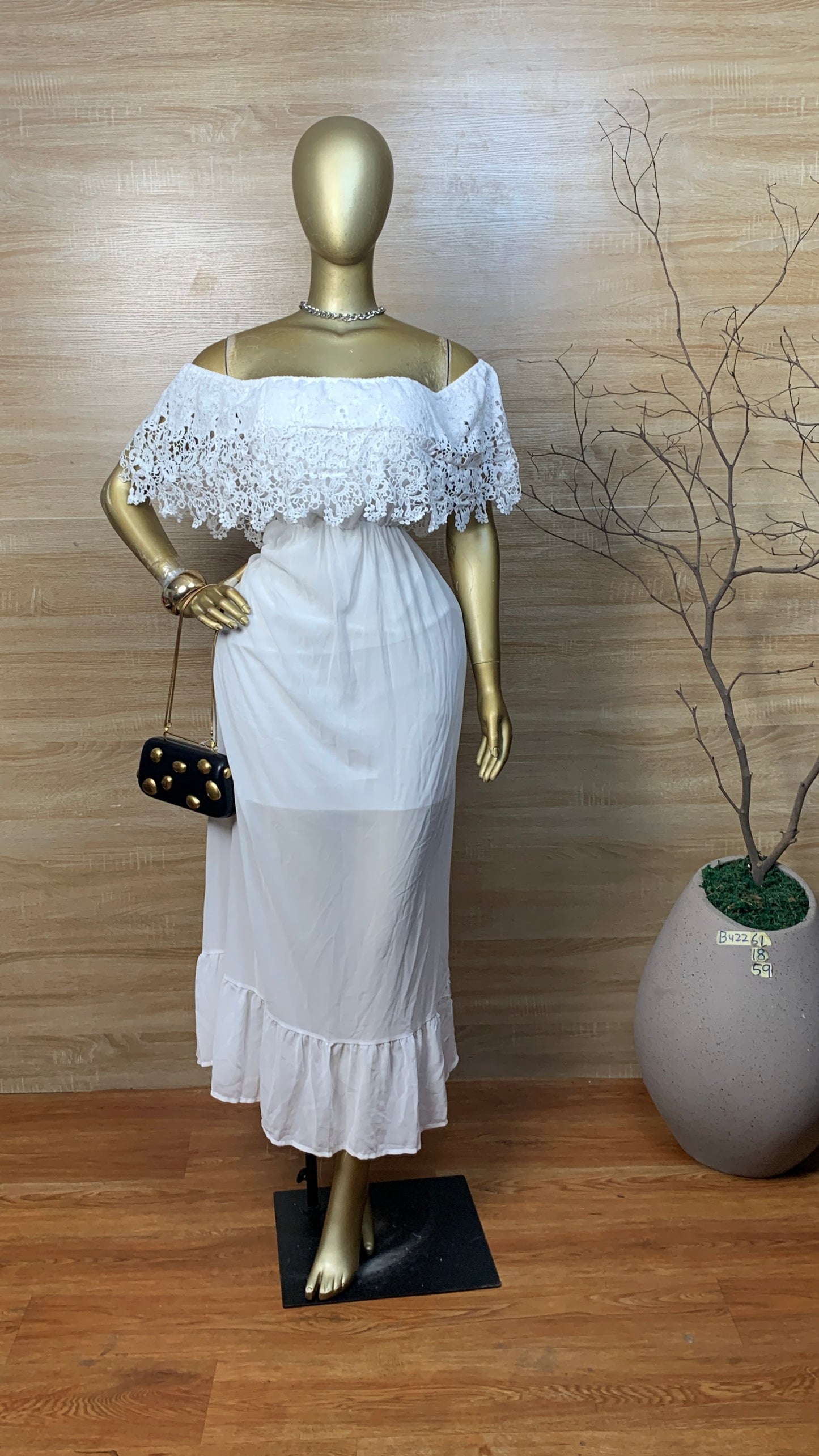 SIZE18 BUZZ61 White DRESS Length59