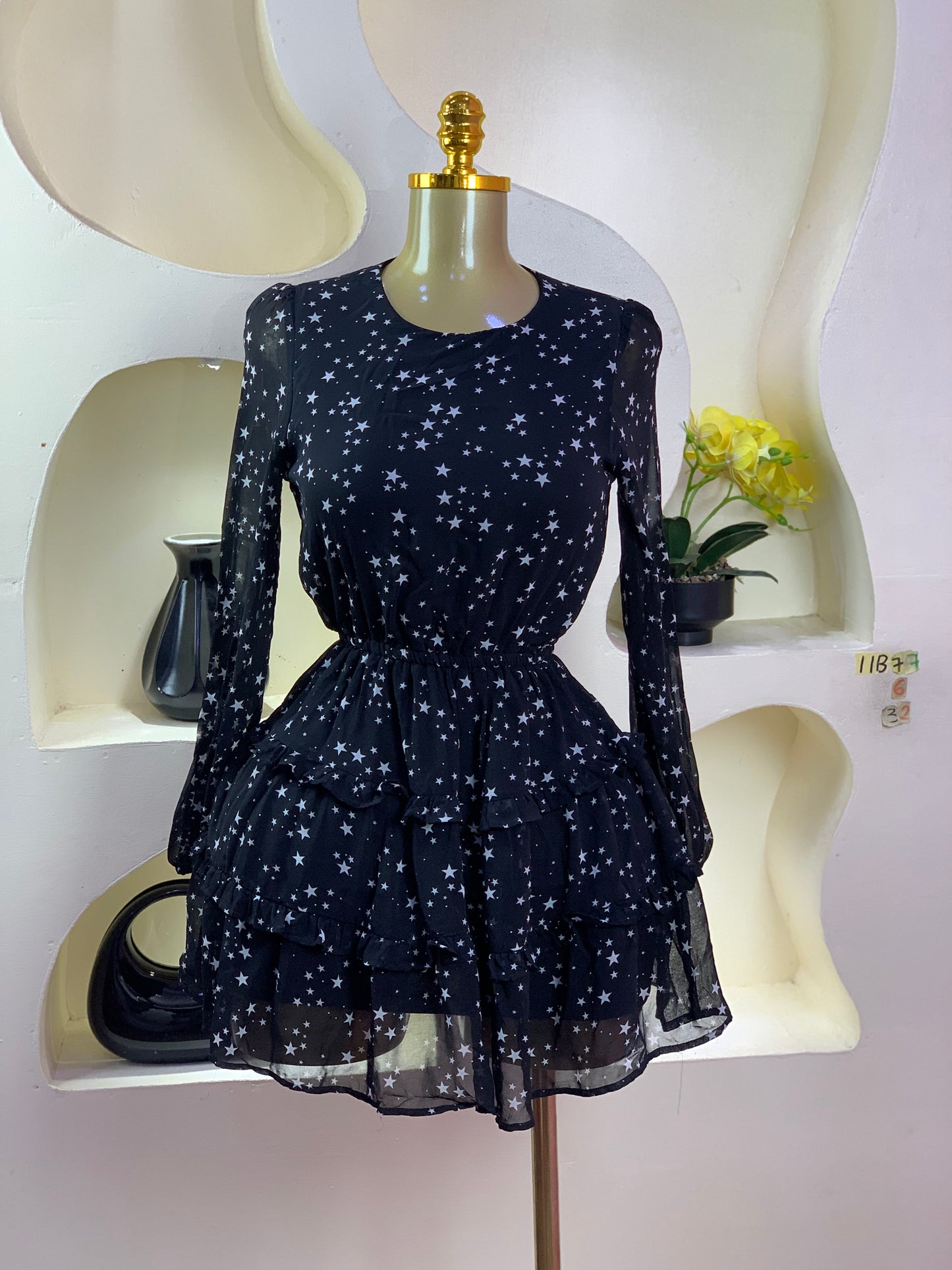 SIZE6 11B77 Length32