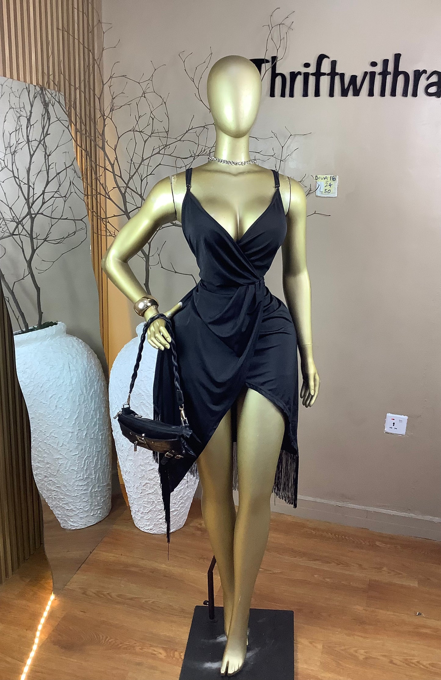 SIZE24 Diva16 Length50(black)