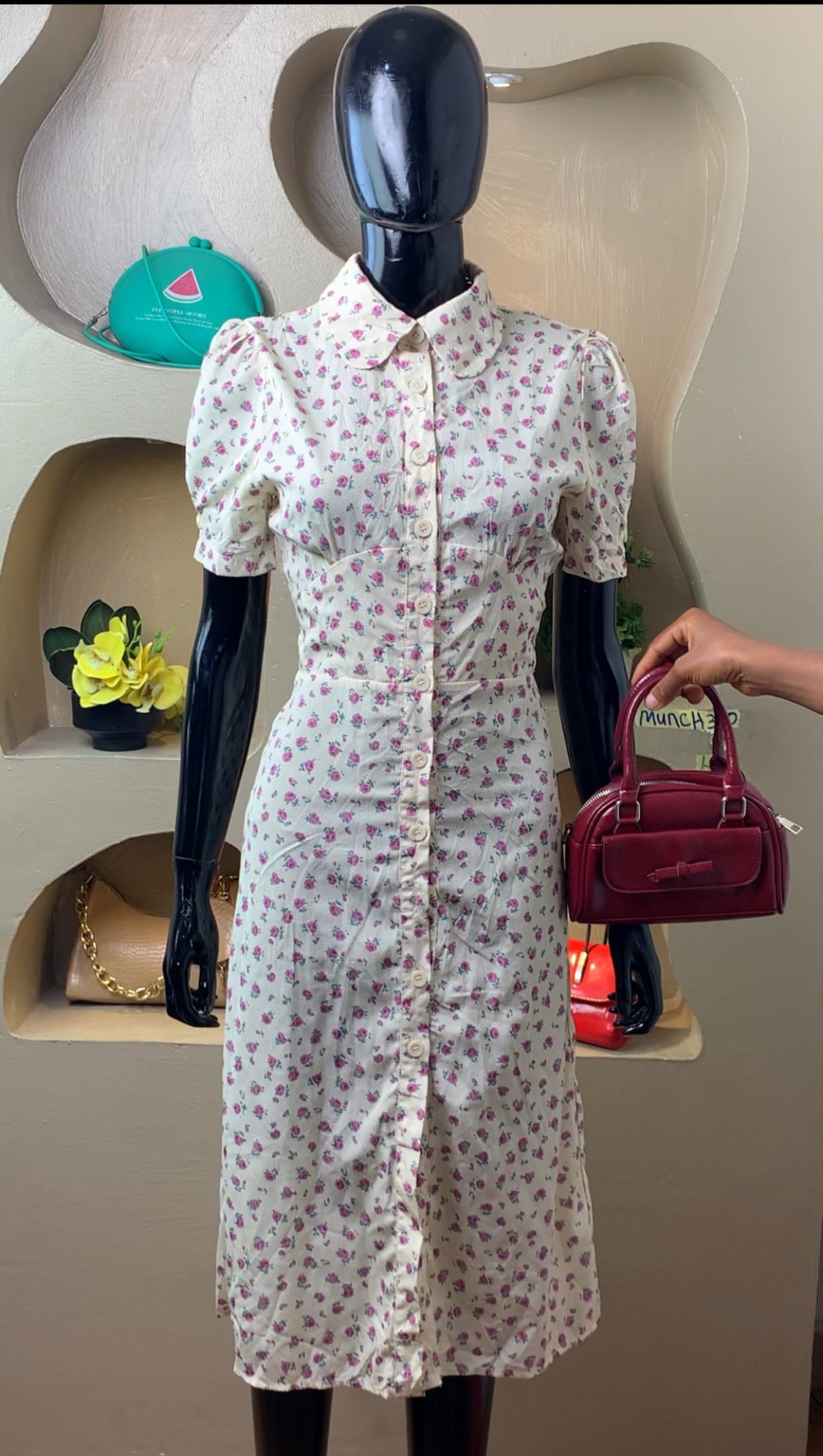 SIZE6 MUNCH300 length45 (one button off)
