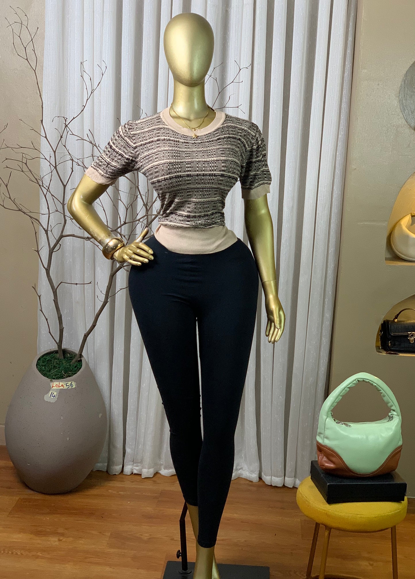 LOLA56  SIZE14 knit top