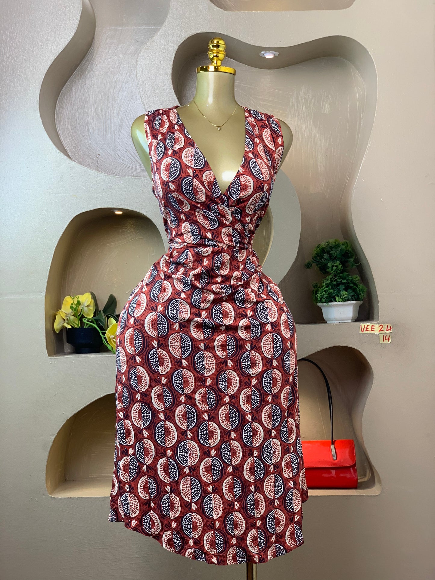 VEE24 SIZE14