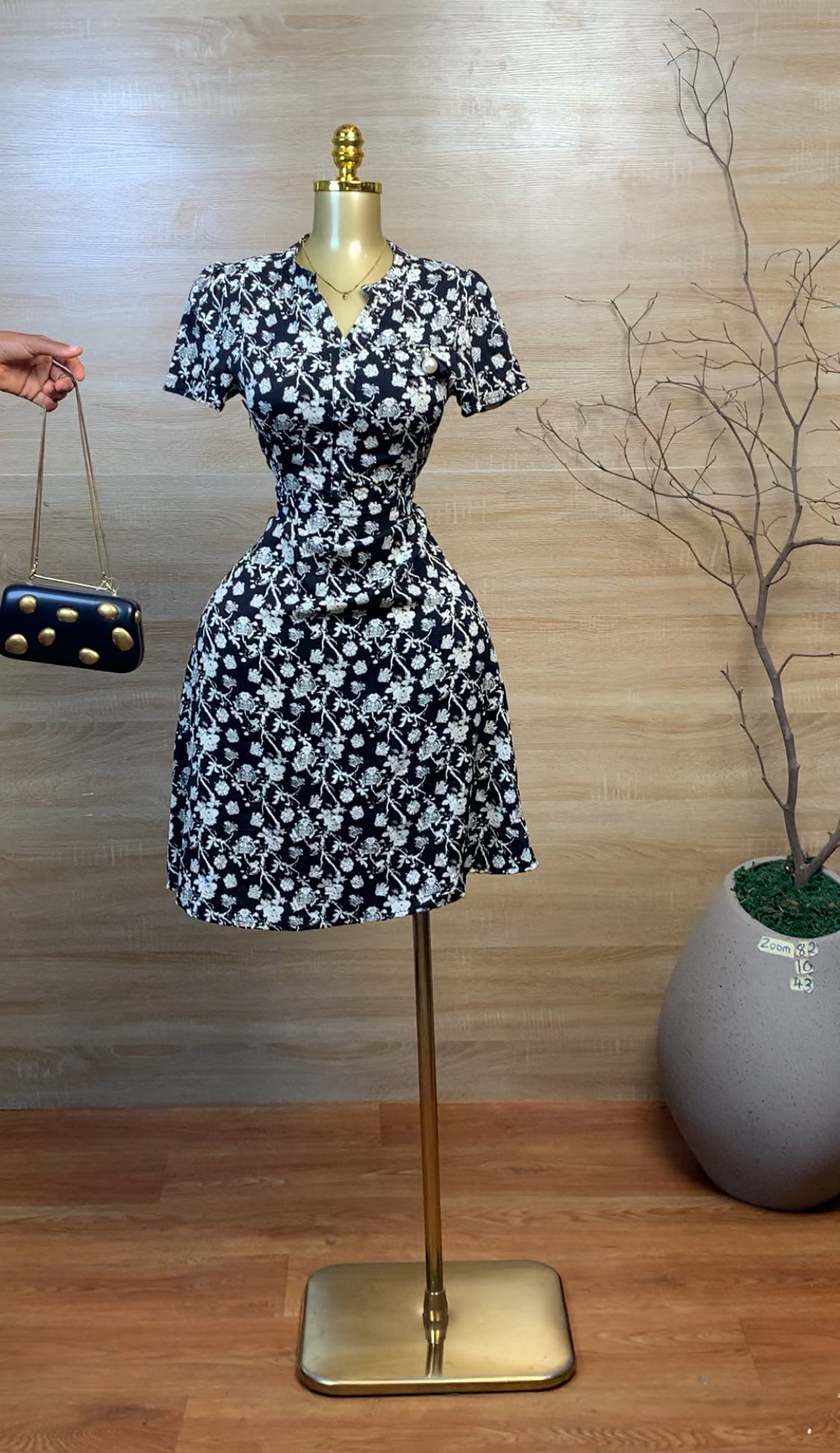 SIZE10 ZOOM82 Floral dress Length43