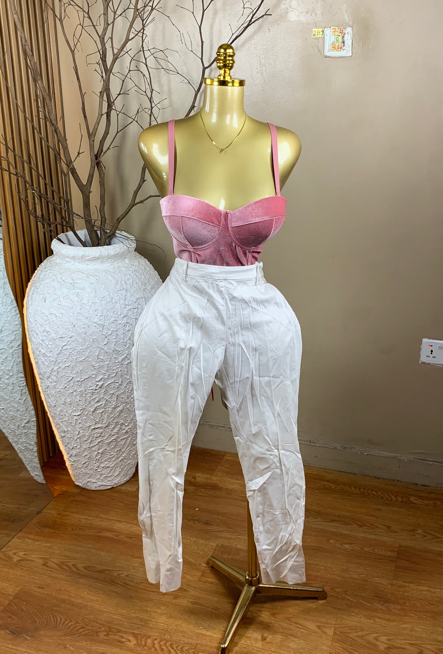 2Baggy Jean74 SIZE8 Length34 white