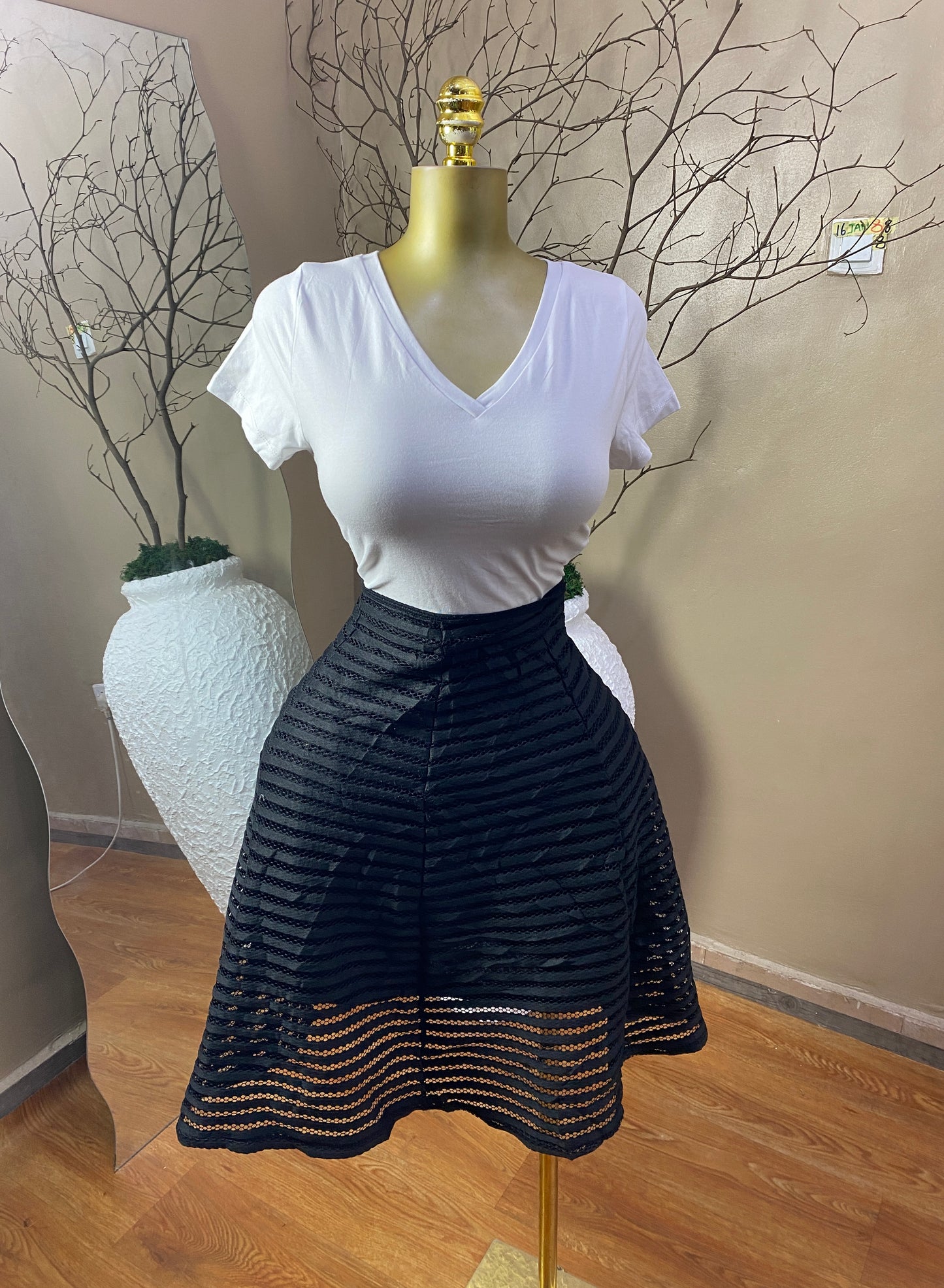 SIZE7 16JAN88 (Skirt only)