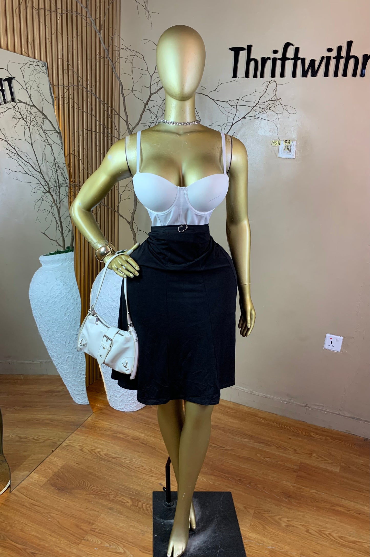SIZE18 MSH99 BLACK SKIRT ONLY