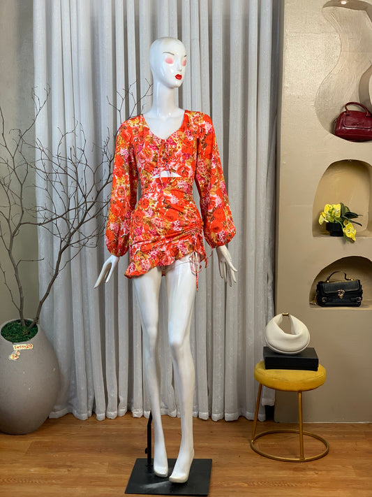SASSY29 SIZE6 DRESS Length35