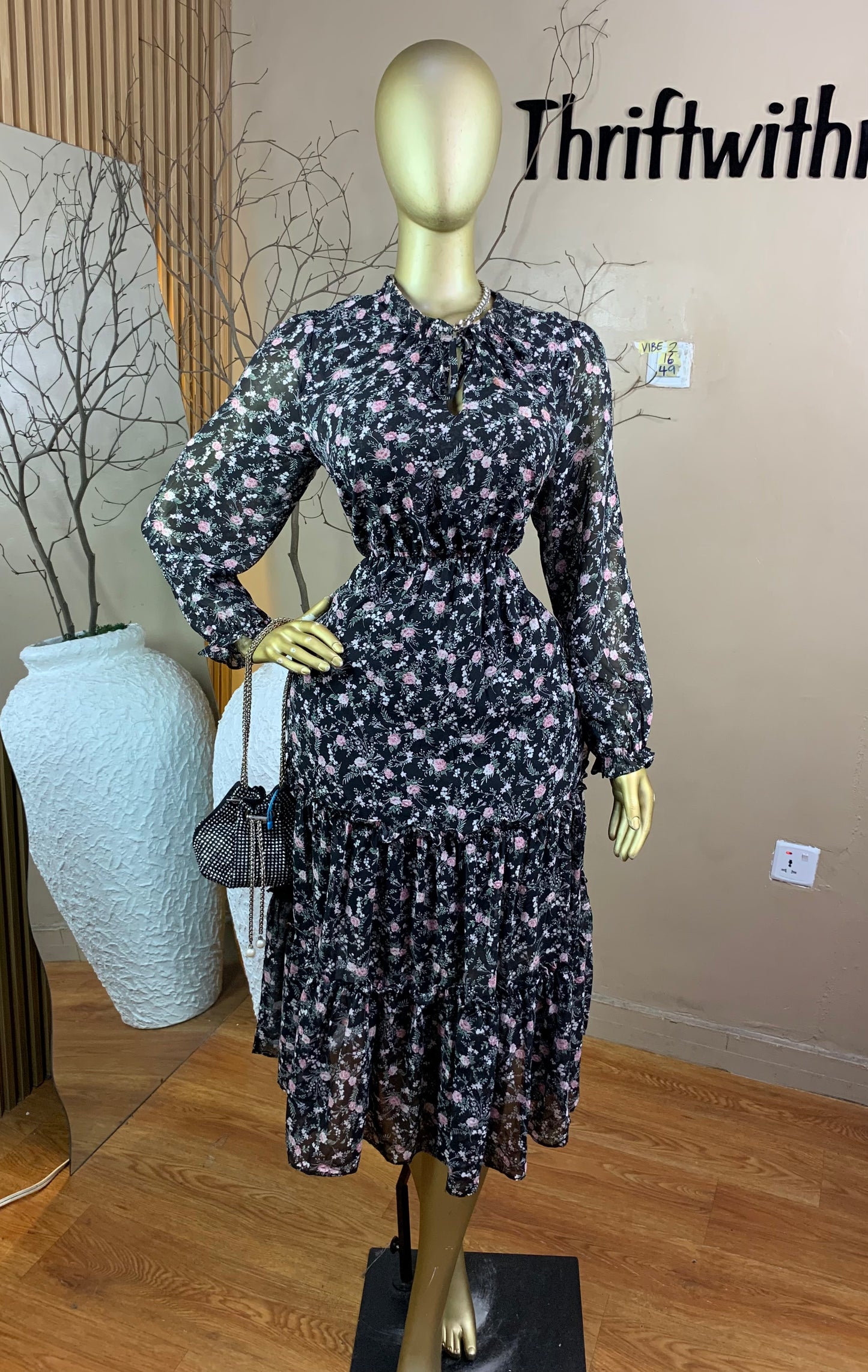 SIZE16 VIBE2 Length49(floral)