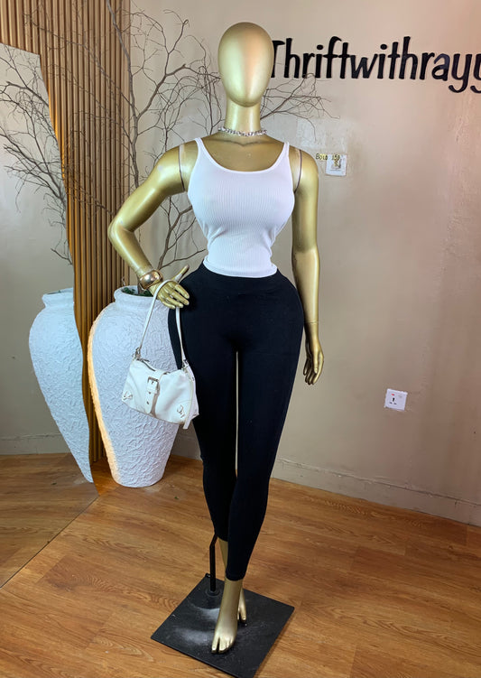 BOLD151 SIZE8 white top