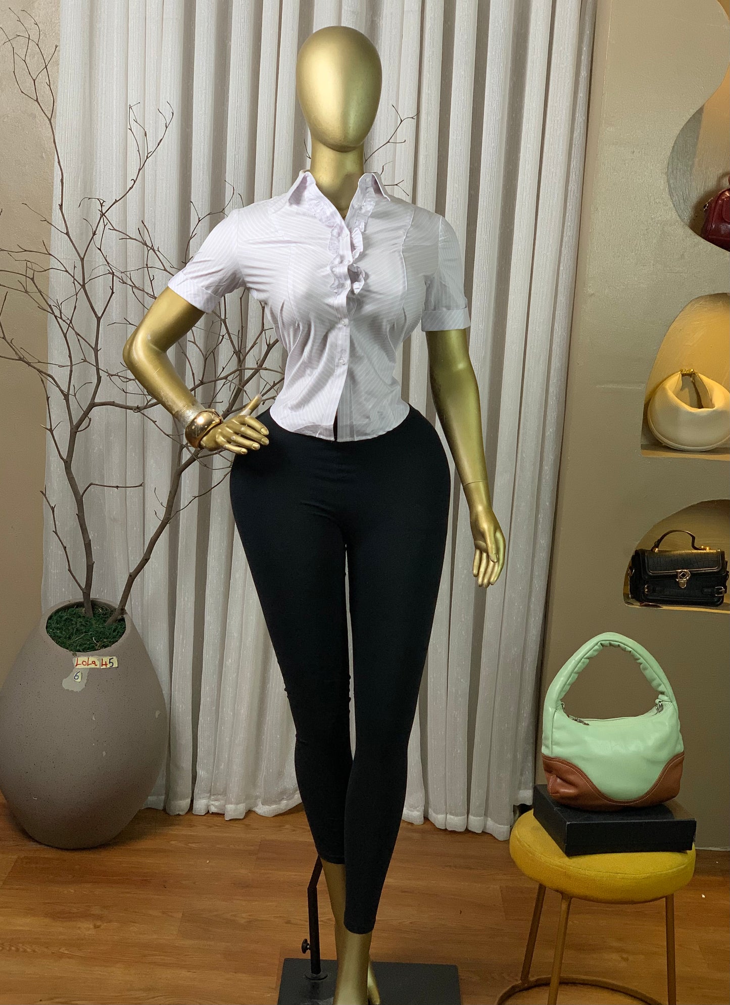 LOLA45 SIZE6 shirt only