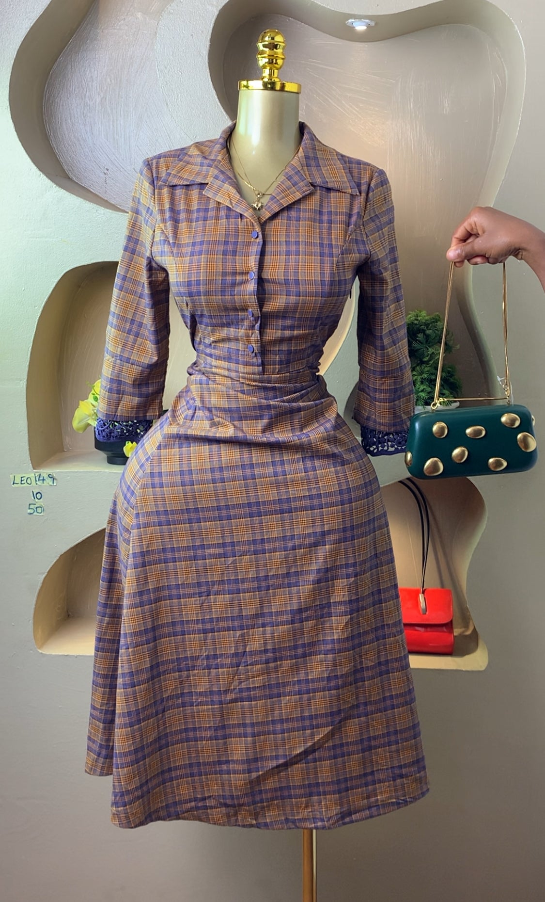 LEO149 CORPORATE DRESS SIZE10 Length50