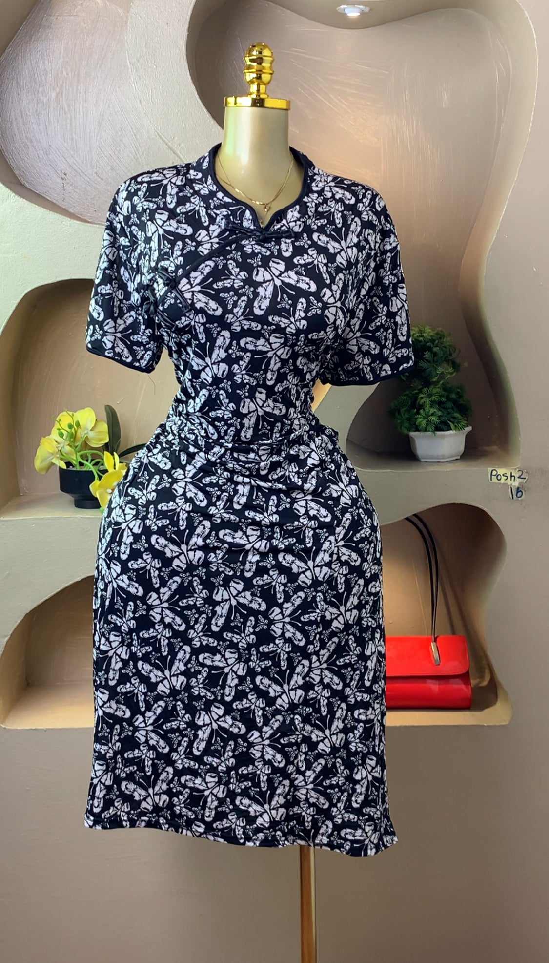 POSH2 FLORAL DRESS SIZE16