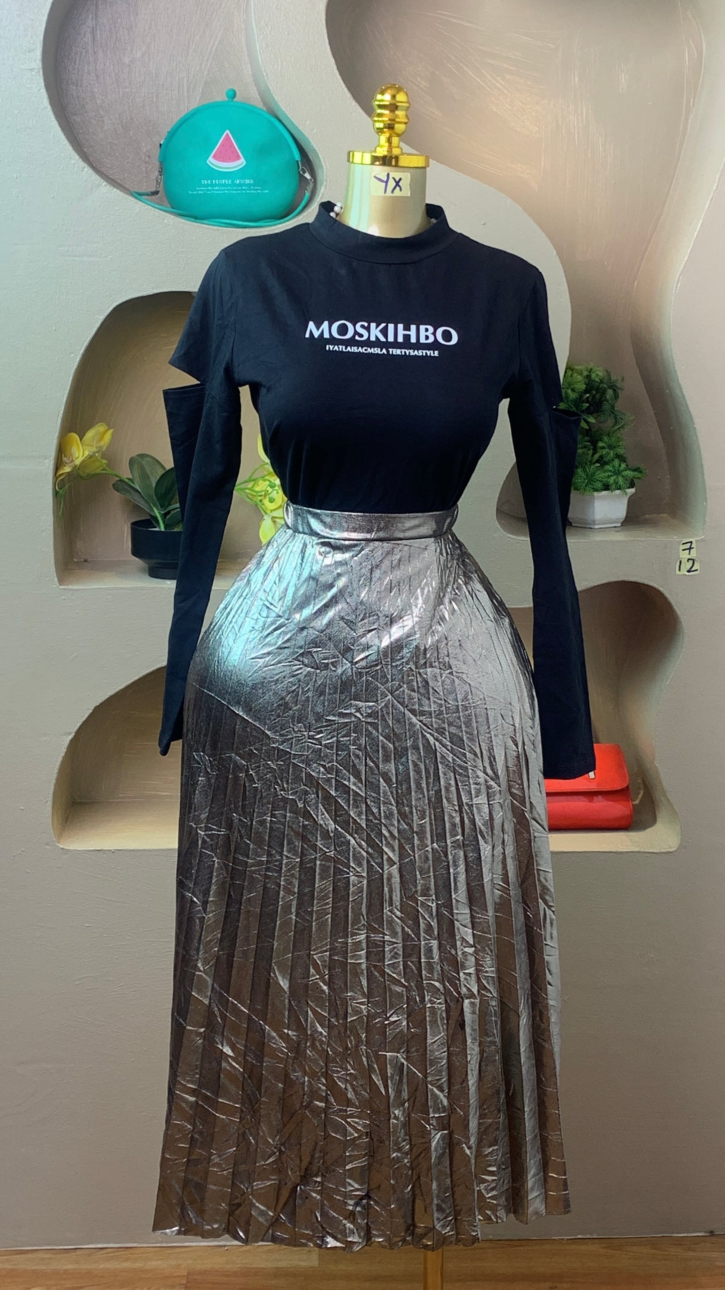 SIZE12 YX7 (Top only)