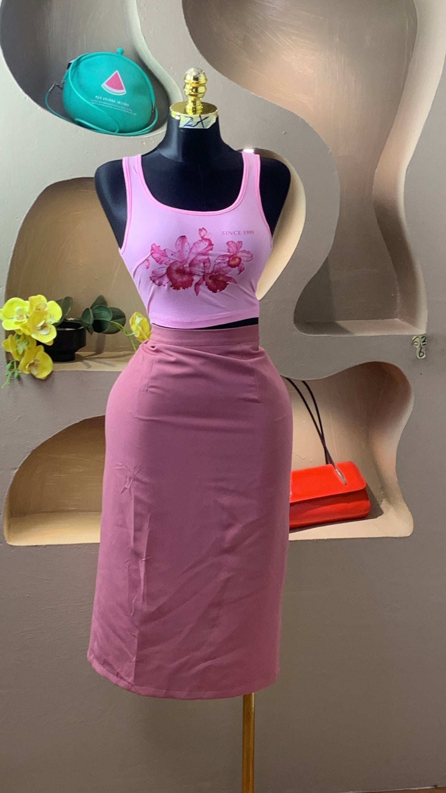 SIZE6 ZX63 (top only)