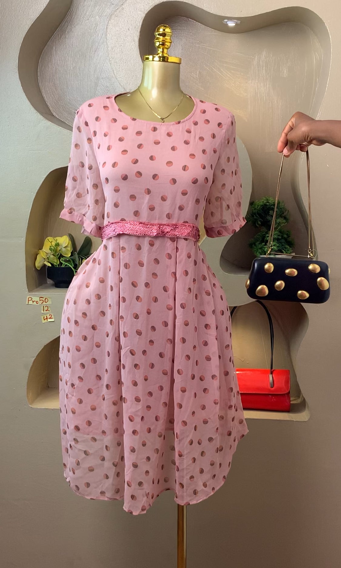 PRO50 SIZE12 DRESS Length42
