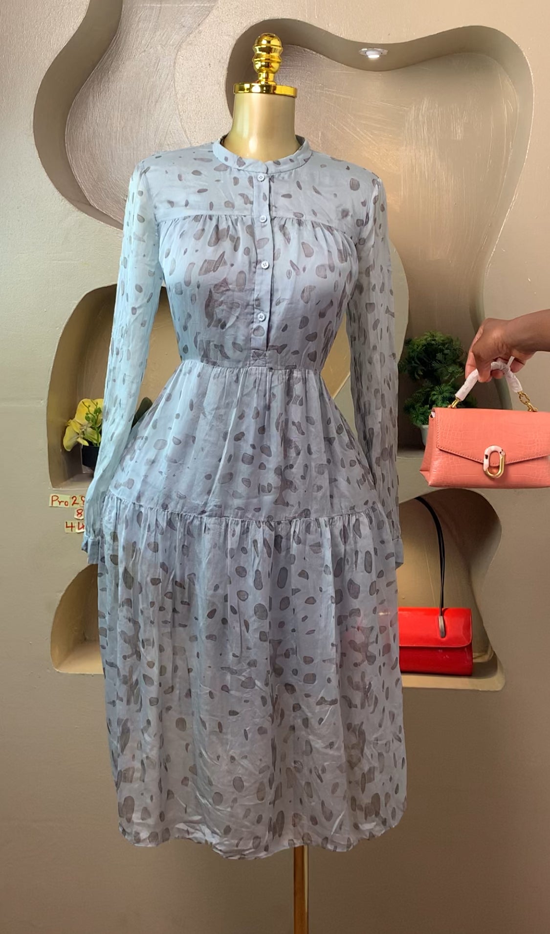 PRO28 SIZE8 DRESS Length44