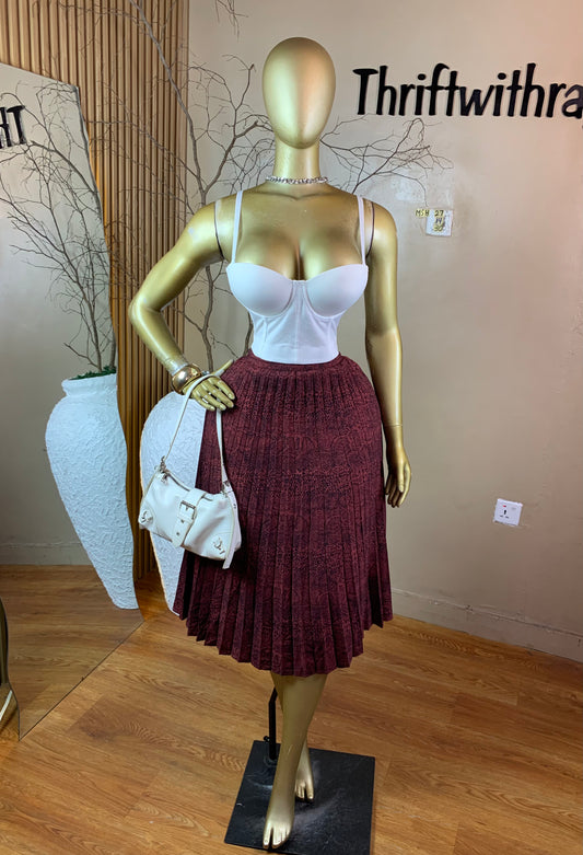 SIZE14 MSH27 PLEAT SKIRT ONLY Length30