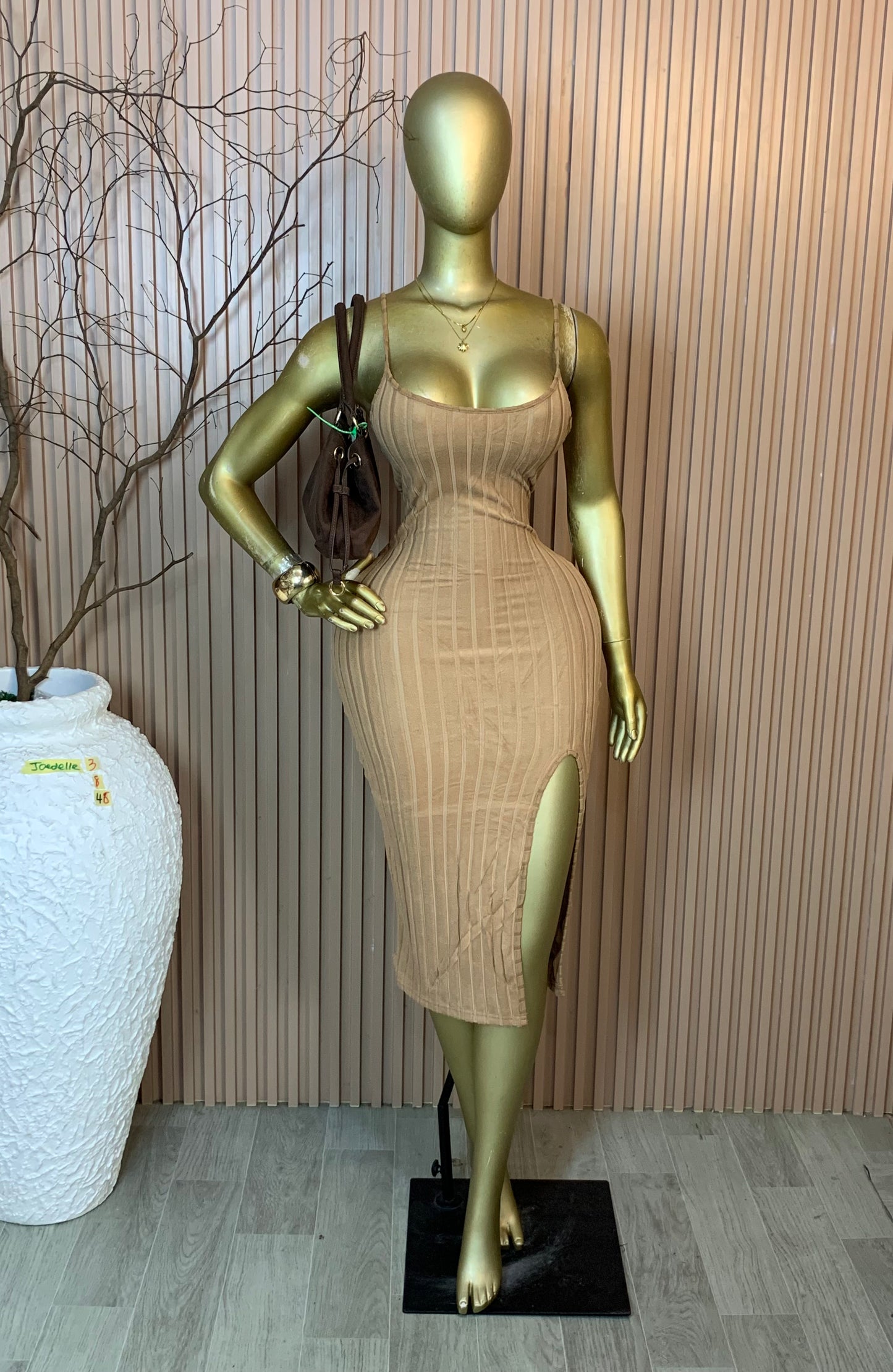 JOEDELLE3 SIZE8 Length Brand new two piece set