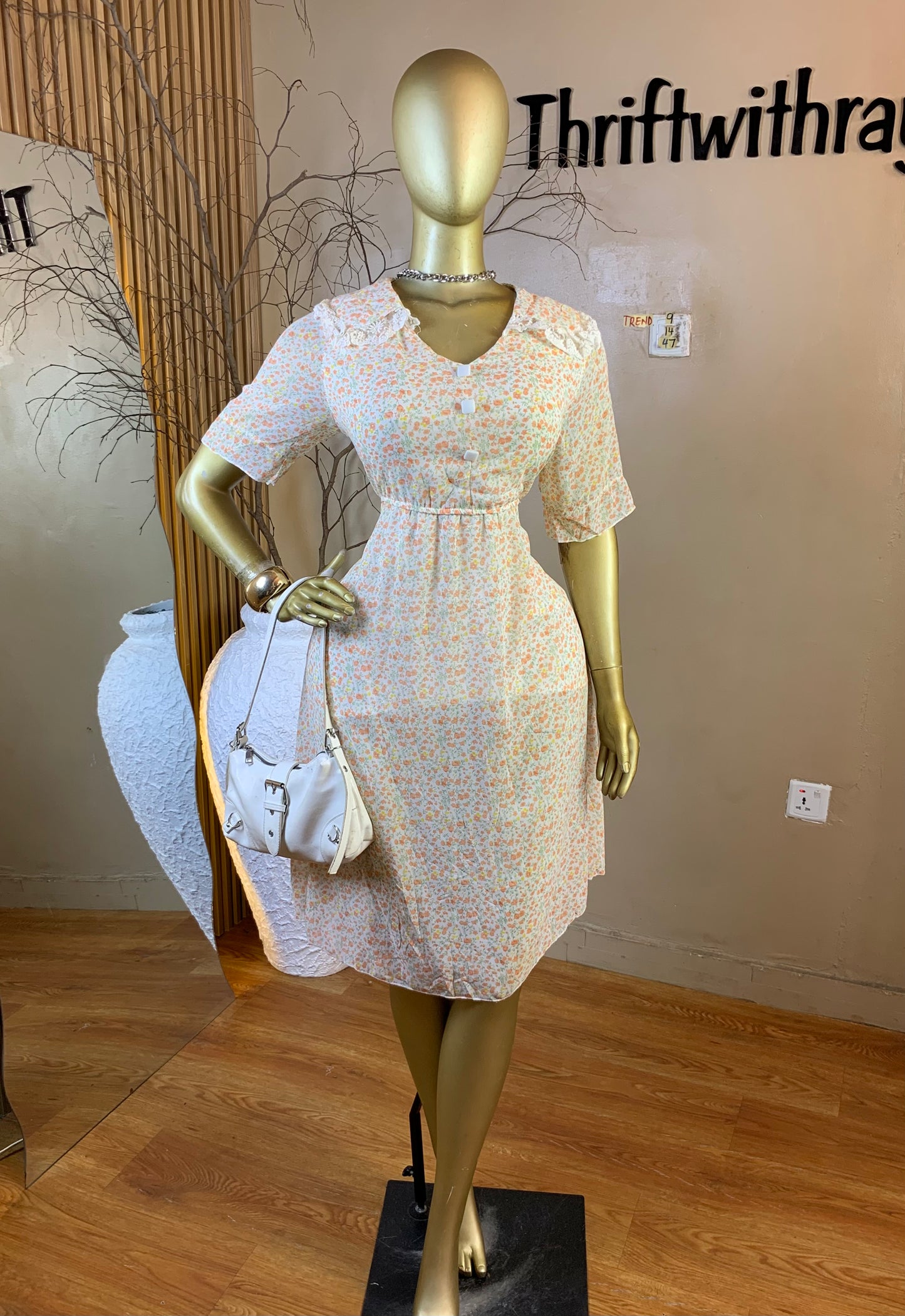 TREND9 SIZE14 Length47 floral chiffon dress
