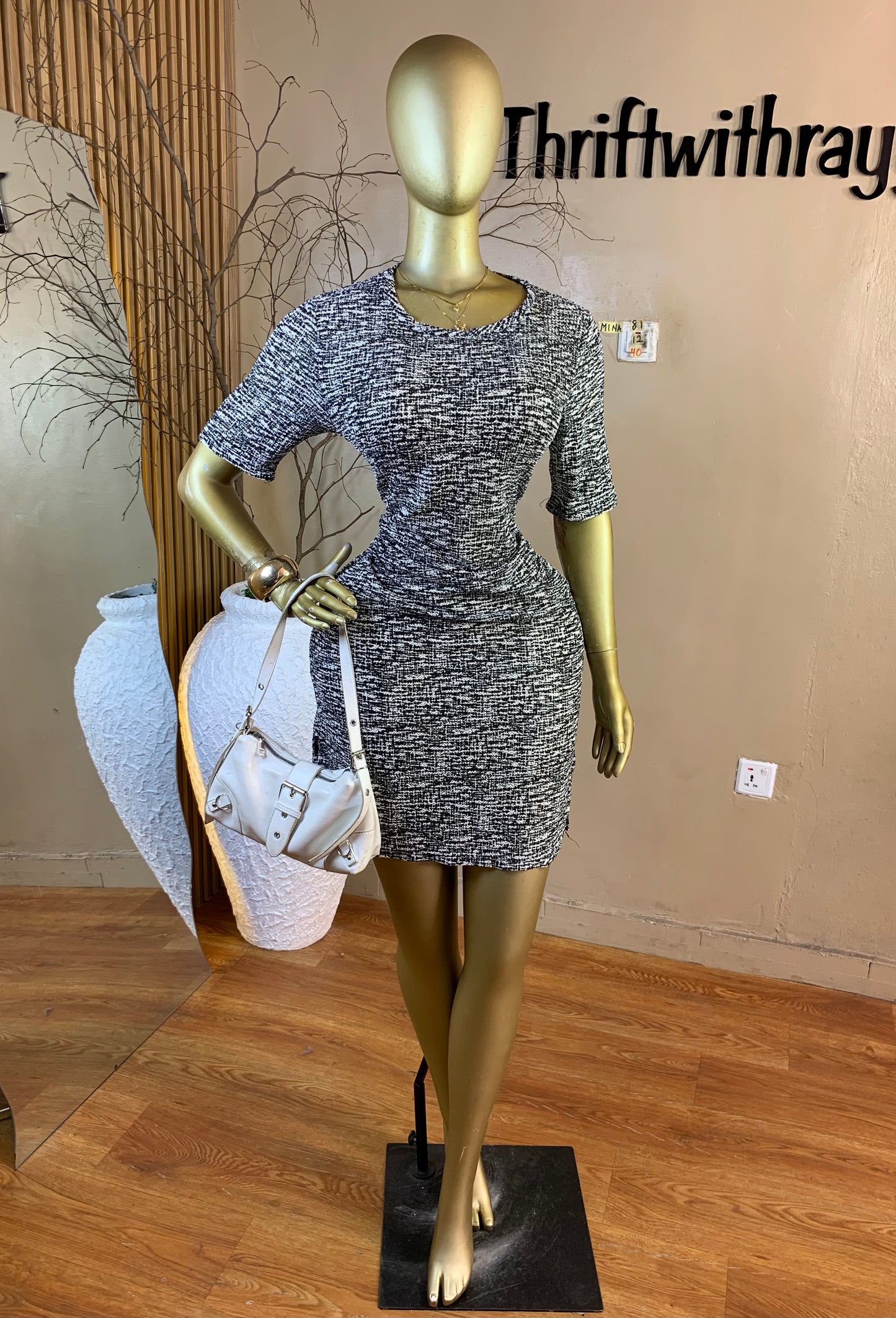 MINA81 SIZE12 Length40 dress