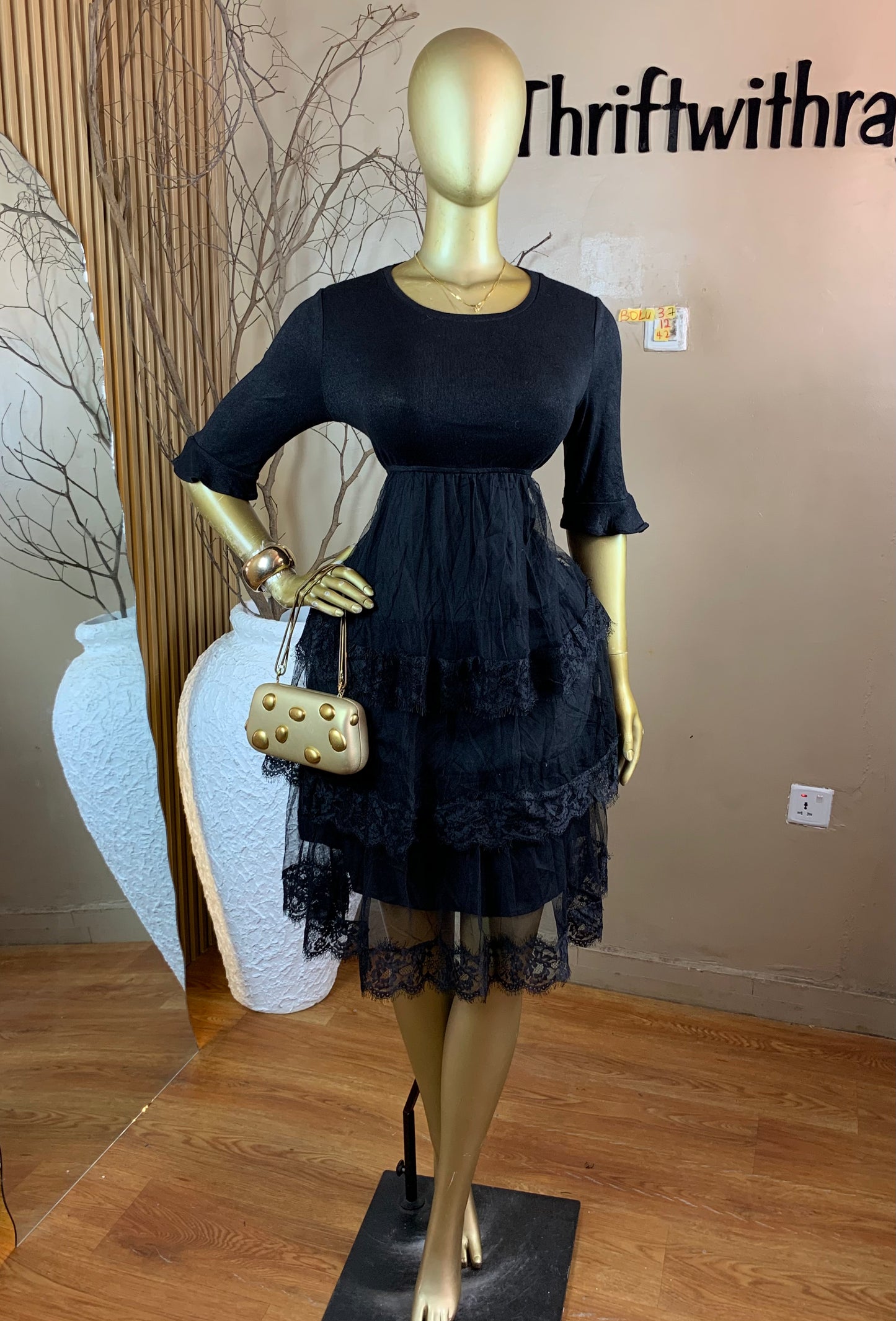 BOLU37 SIZE12 Length42 Black dress