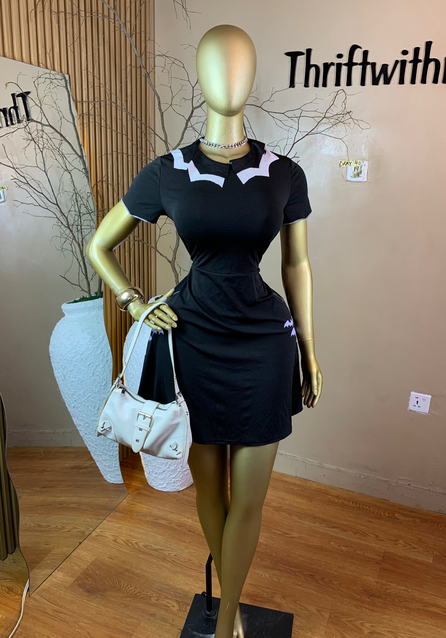 SIZE14 DRAY40 BLACK&WHITE DRESS SIZE14 Length39