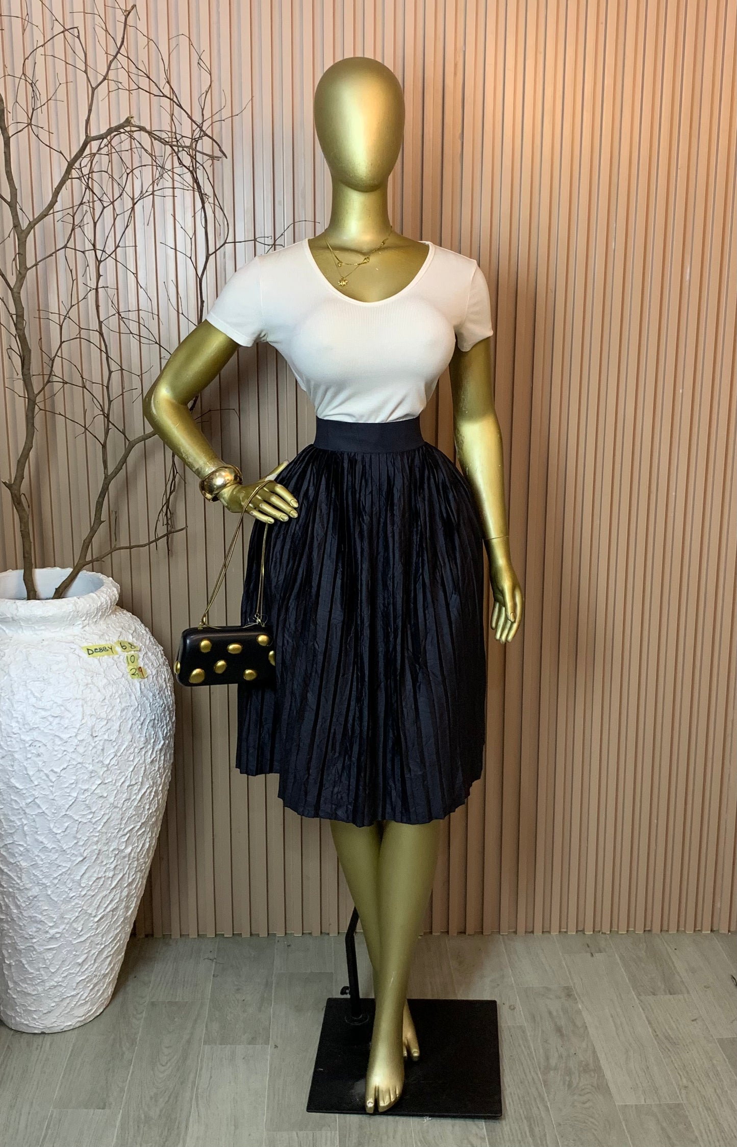 DEBBY68 SIZE10 Length29 Black skirt only