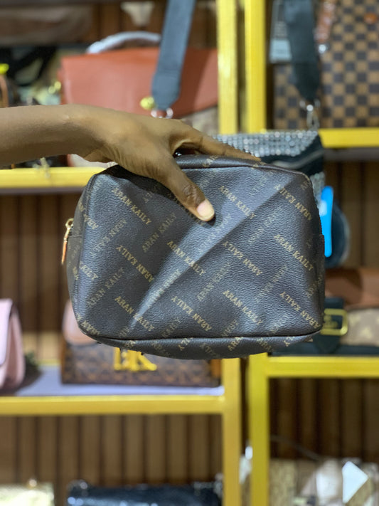 Bag B8