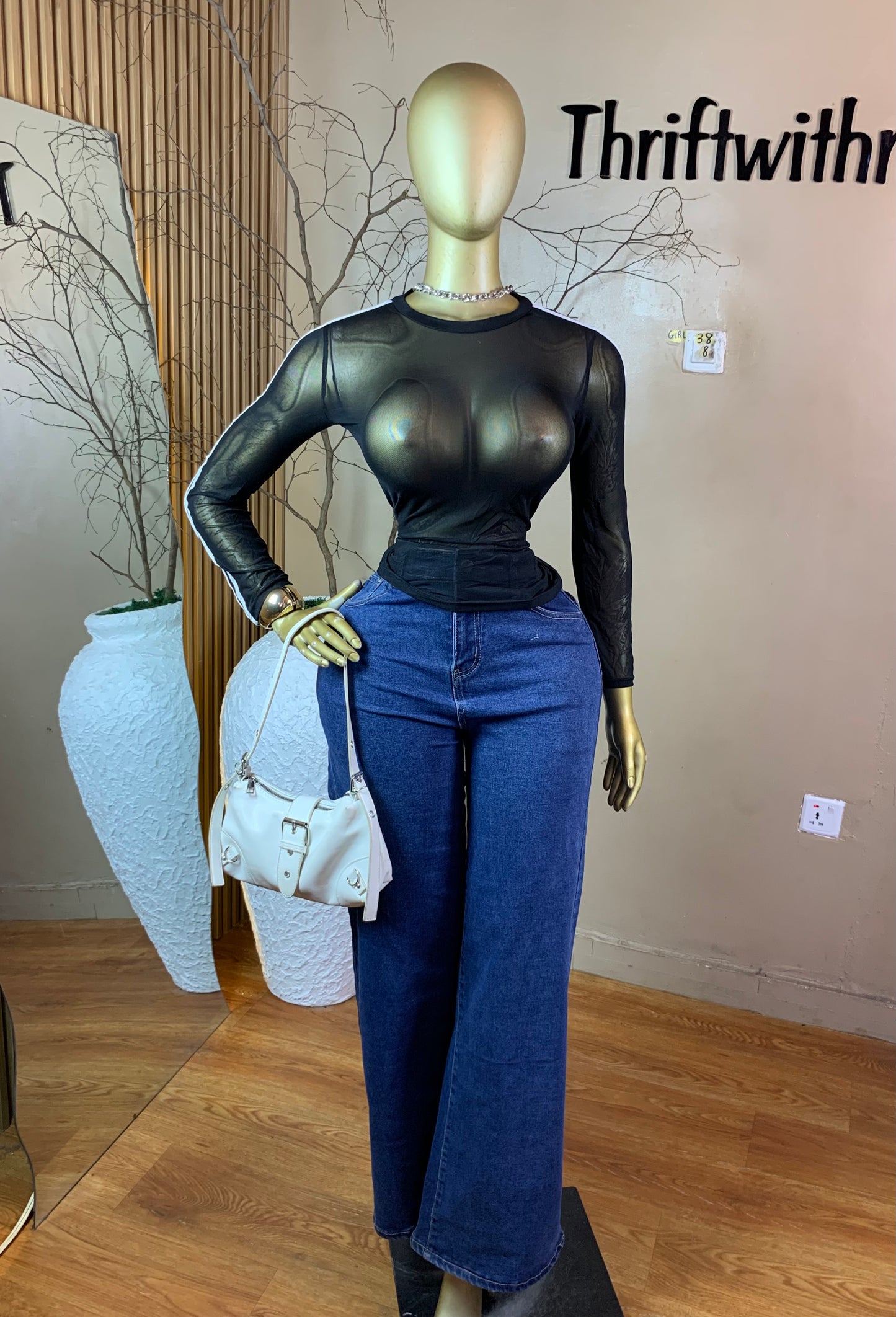 SIZE8 GIRL38 BLACK MESH TOP ONLY