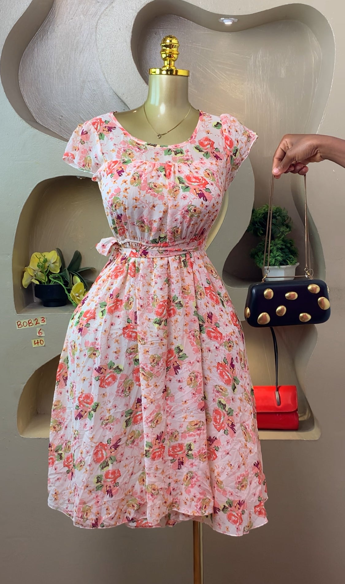 BOB23 SIZE6 Floral DRESS Length40