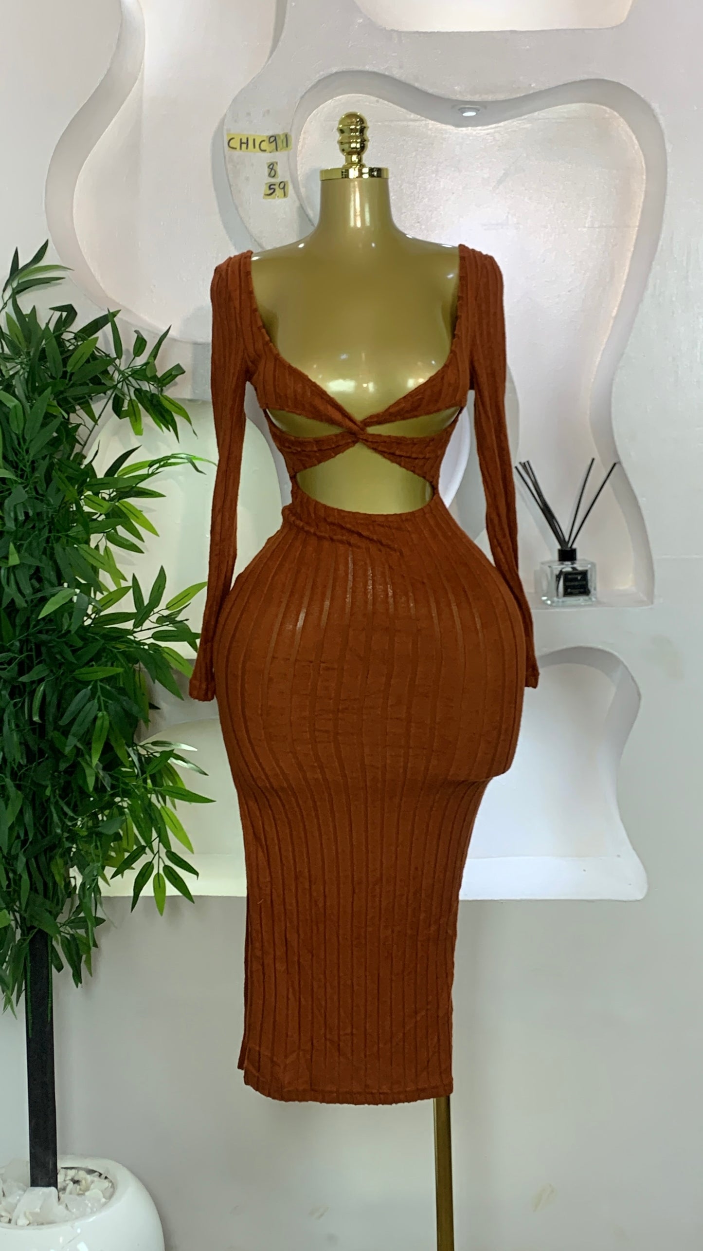 SIZE8&16 CHIC91 Length59