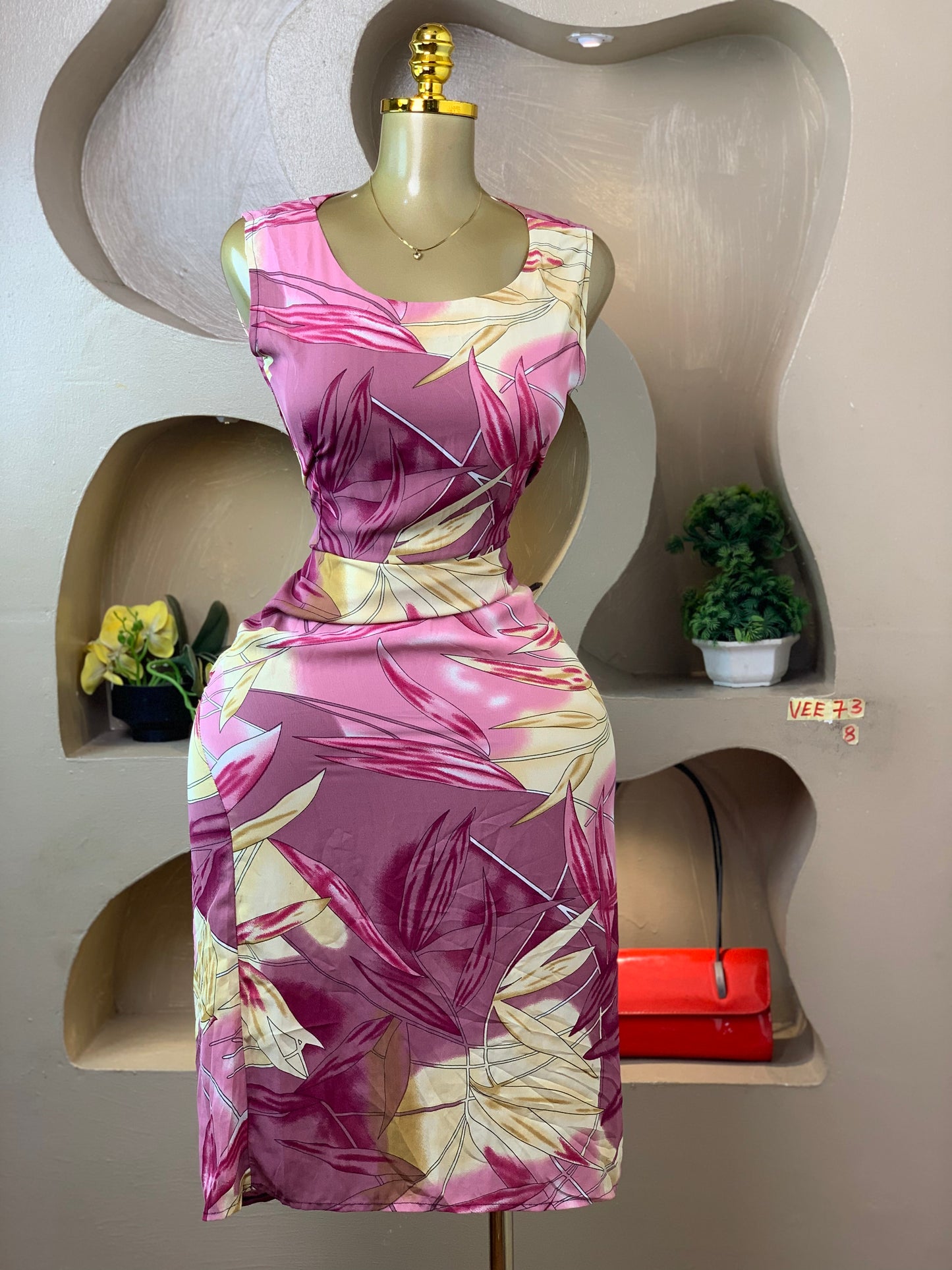 VEE8 SIZE73