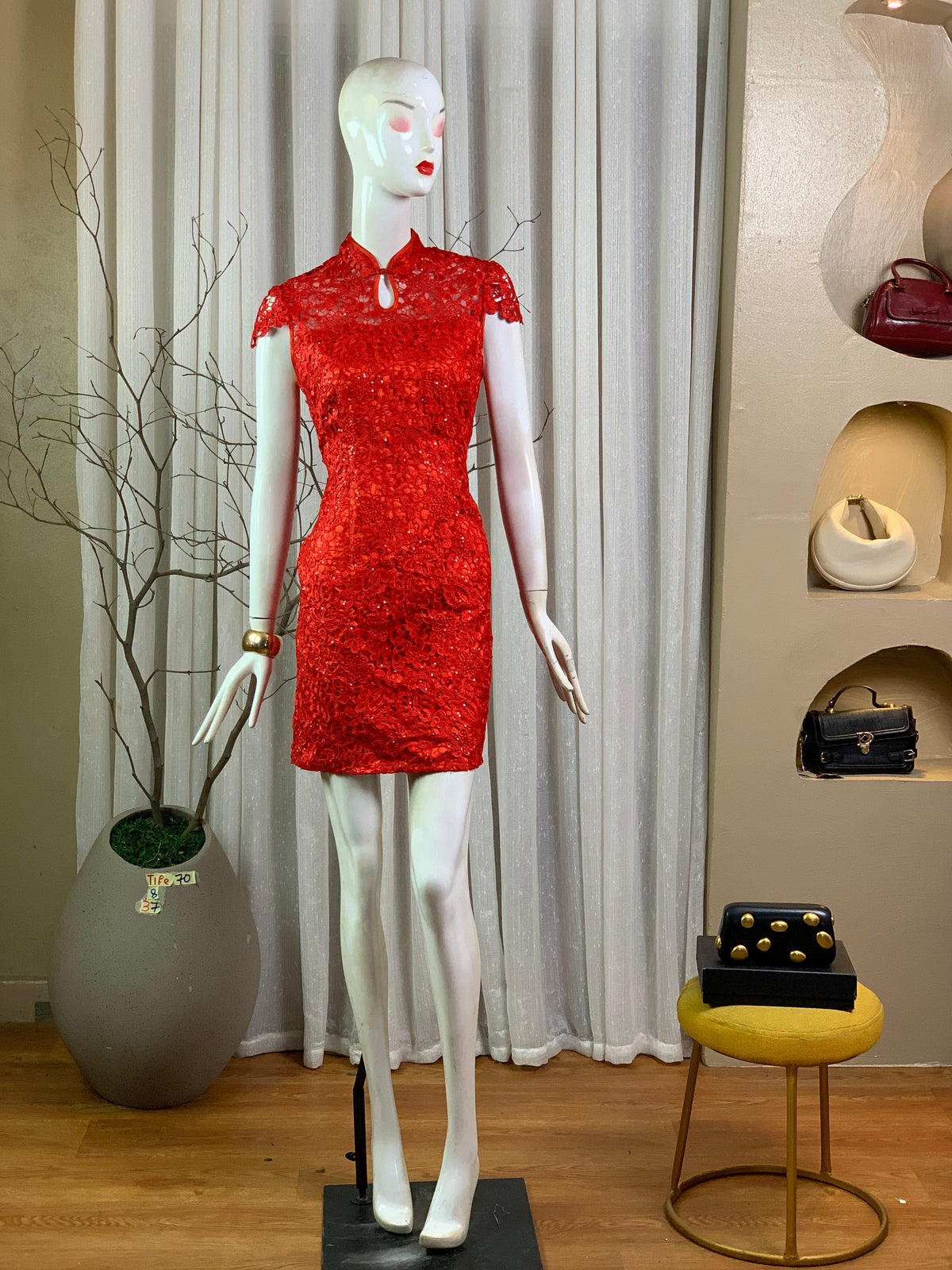 TIFE70 SIZE8 Red DRESS Length37