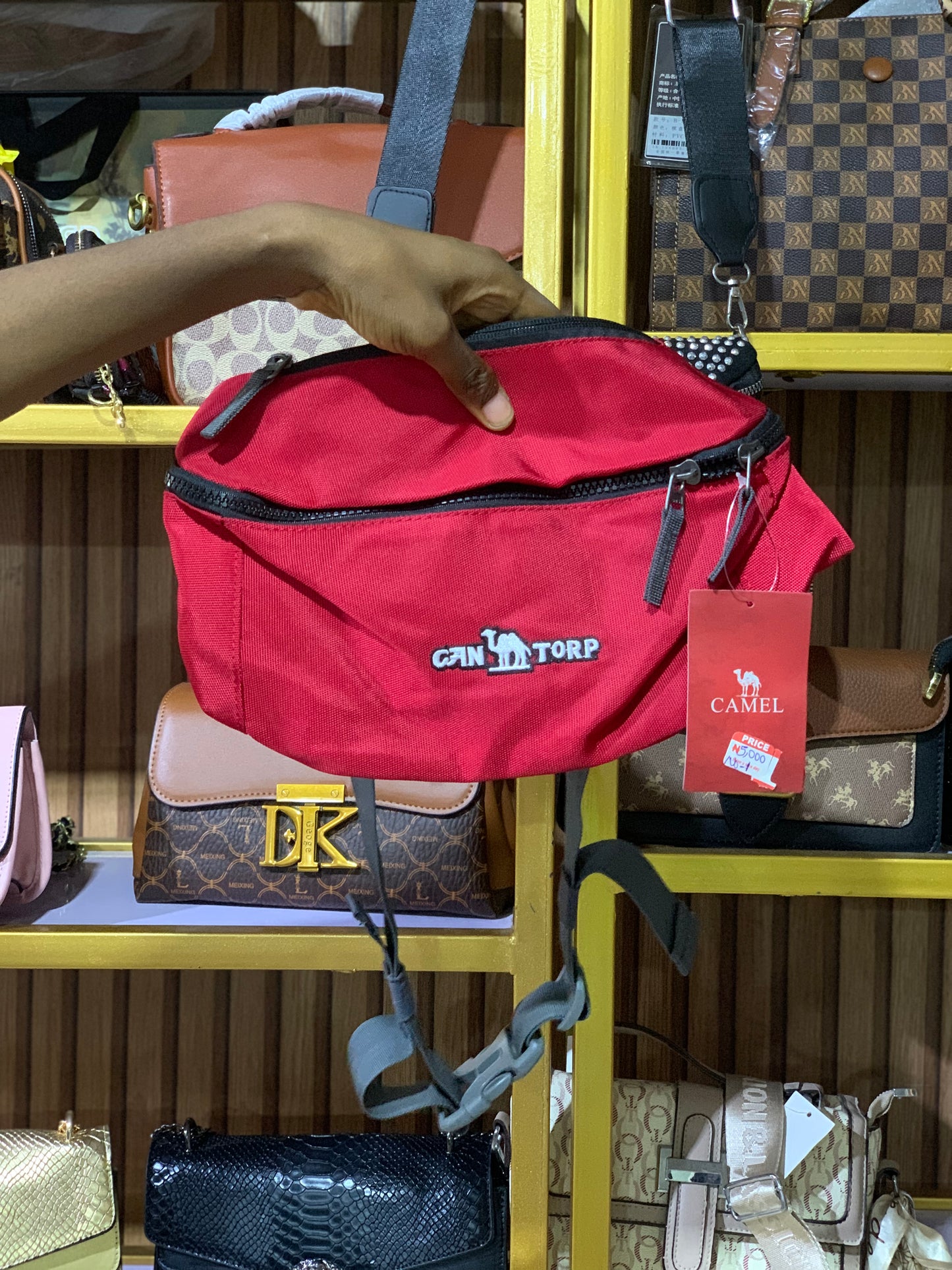 Bag B1