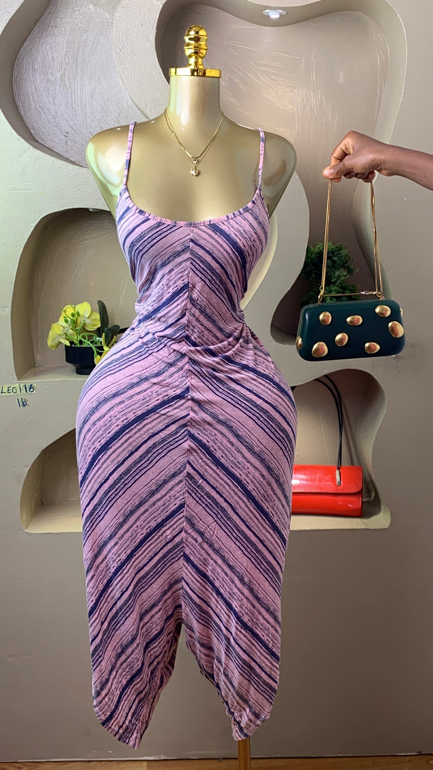 LEO116 JUMPSUIT SIZE16