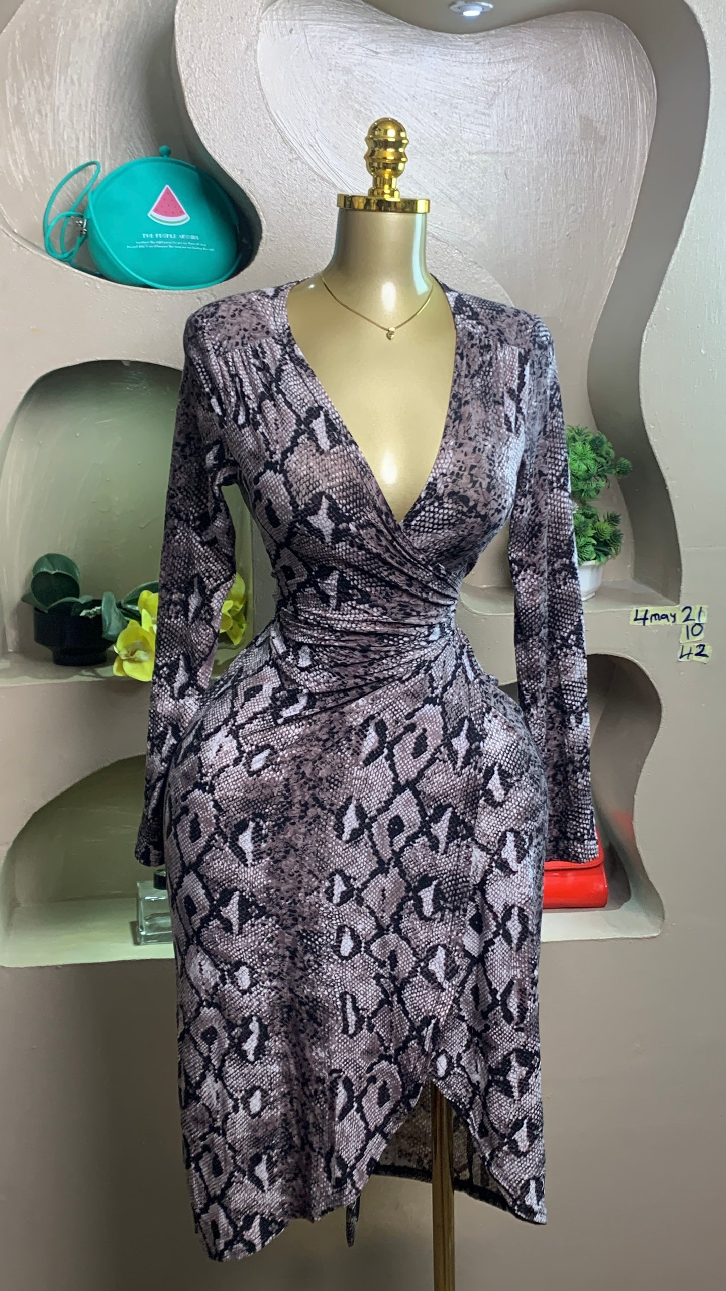 SIZE10 4MAY21 Length42 (animal print)