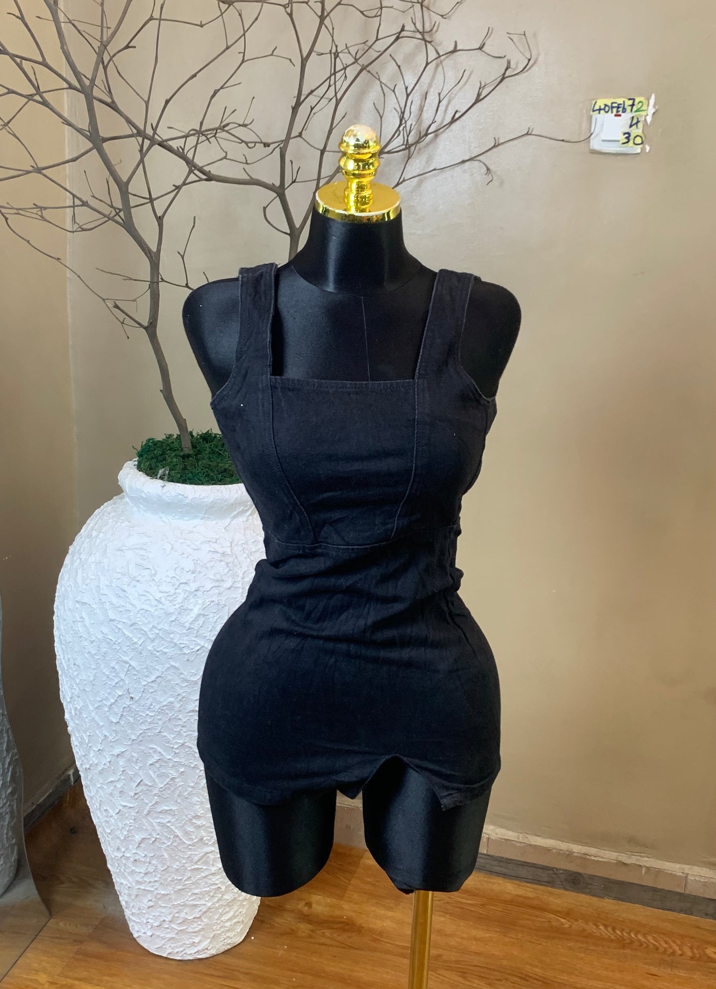 SIZE4 40FEB72 Length30