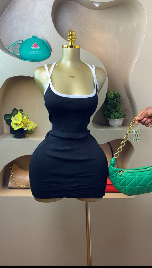SIZE12 MUAH42 Length34 (black)